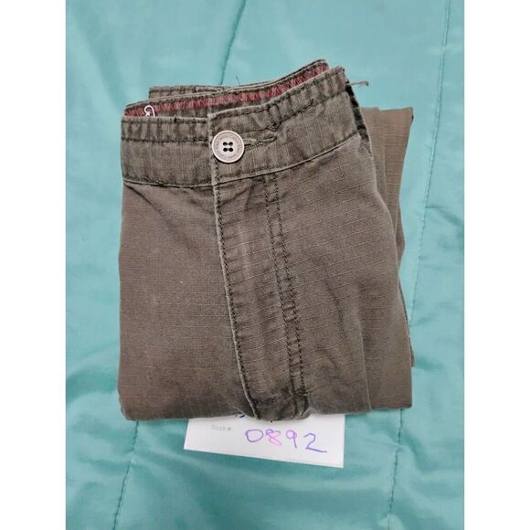 Calvin Klein Shorts - Size:20   (0892) - Picture 4 of 4